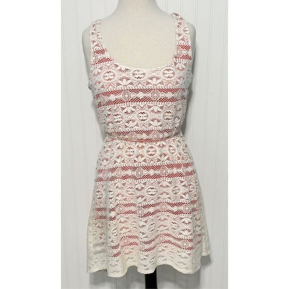 Trixxi Womens Lace Overlay Sleeveless Cut Out Mini Dress White Coral Size Medium - Picture 1 of 11